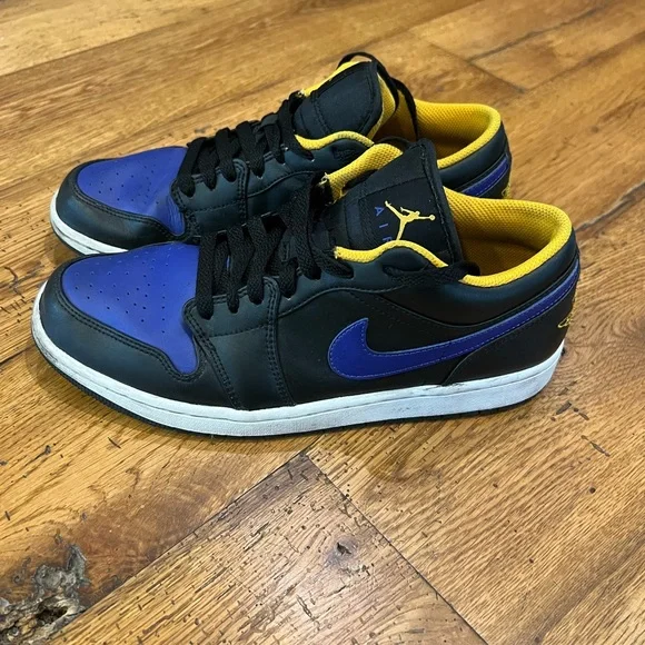 Nike Jordan low Dark Concord Men’s 9.5 Lakers Purple sneaker - Picture 8 of 10